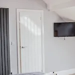 Keld House Gæstehus 3*